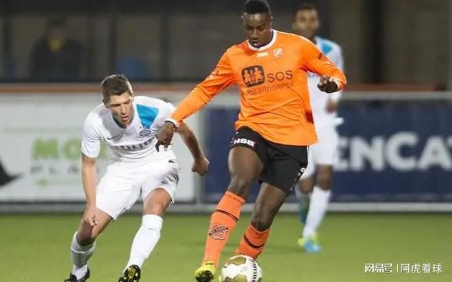 犹如一柄利 犹如一柄利